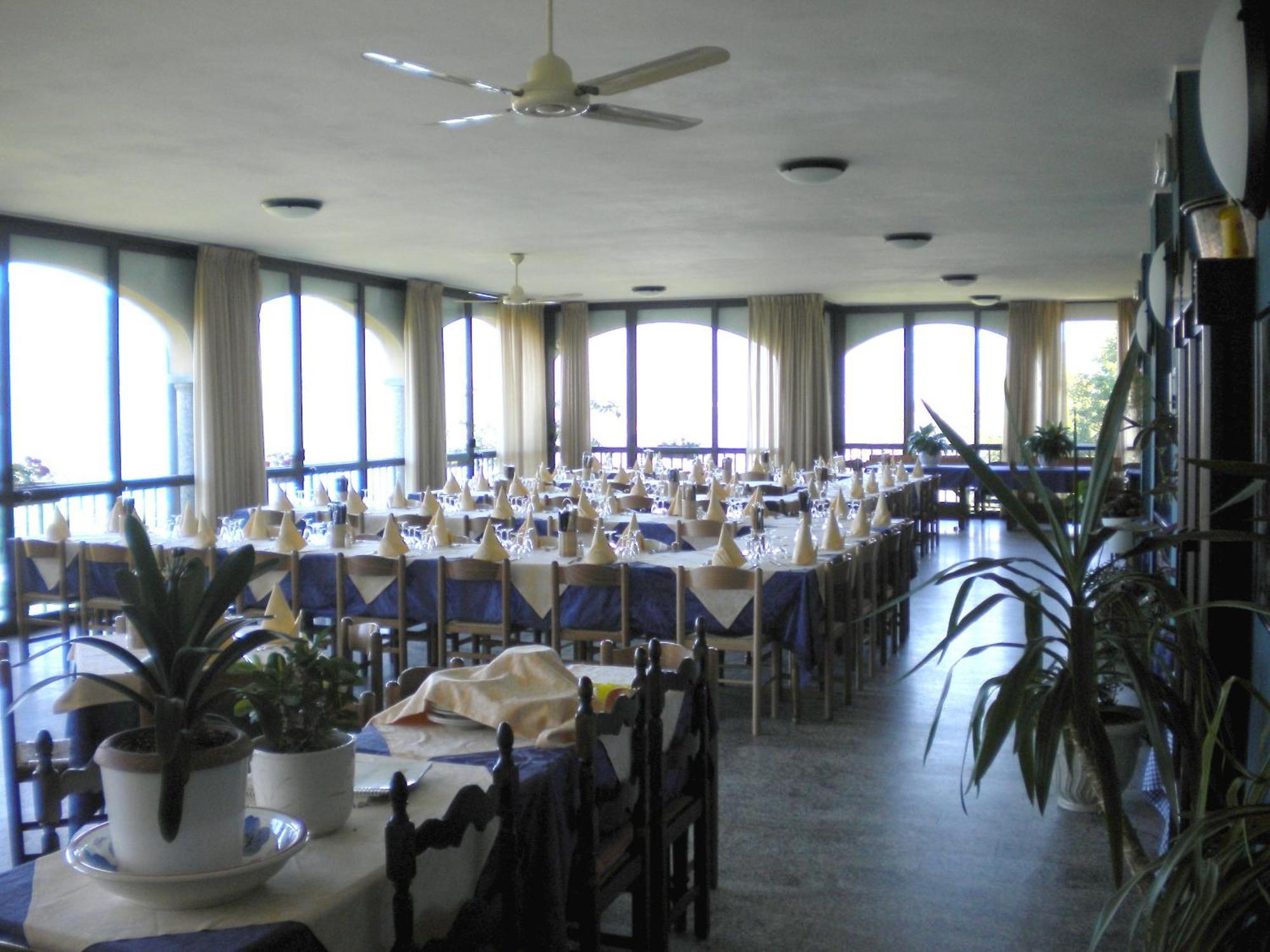 Hotel Battle Of Britain Ameno Eksteriør bilde